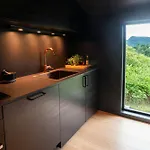 펜션 Modern And Rustic With Fjord View In Samnanger *