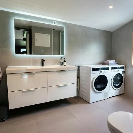 Modern And Rustic With Fjord View In Samnanger Holiday home *