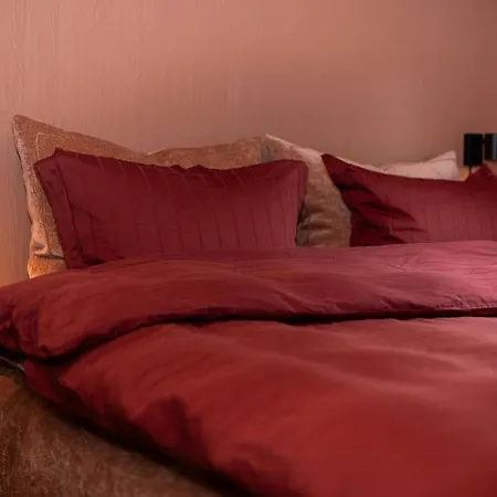 Modern And Rustic With Fjord View In Samnanger *