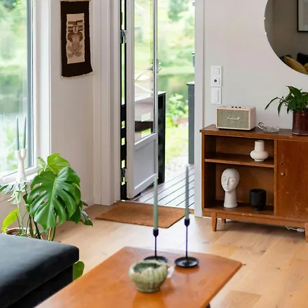 Modern And Rustic With Fjord View In Samnanger